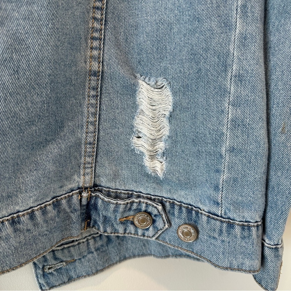 Forever 21 Distressed Denim Blue Jean Jacket Small Rodeo Festival Rustic Cowgirl - Picture 9 of 11